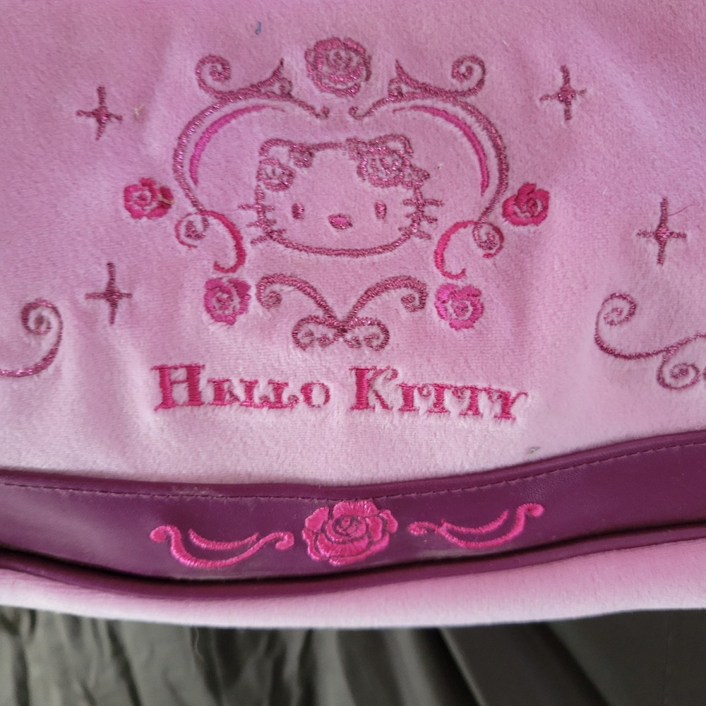 2006 Hello Kitty Pink Velour Shoulder Bag Plum Trim Rose Embroidery Y2K Sanrio - Picture 2 of 16